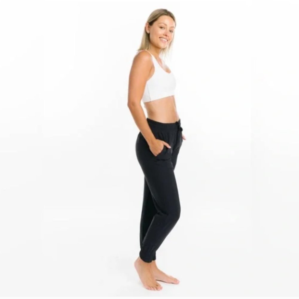 Zyia black Ascend joggers sxXXL